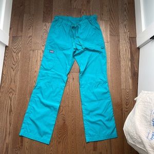 Cherokee workwear cargo scrub pant